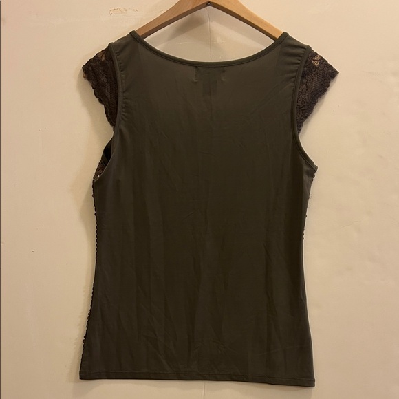 Carmen Marc Valvo Brown Sequin Cap Sleeve Blouse with lace - Picture 4 of 8